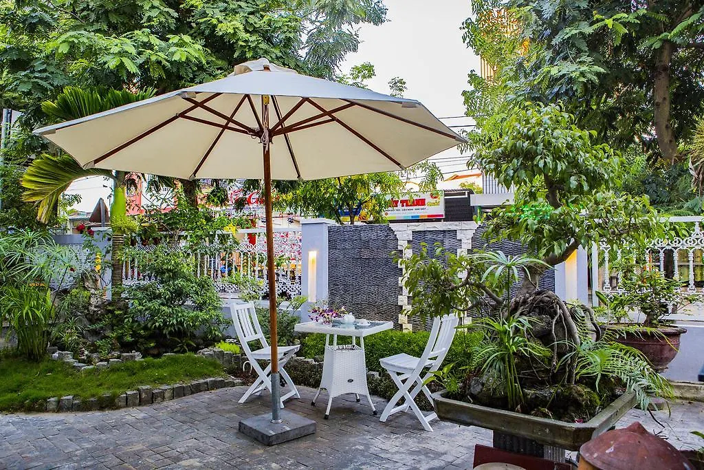 הוי אן Old Well Homestay וייטנאם